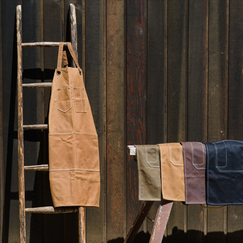 COPPIN WAXED CANVAS APRON