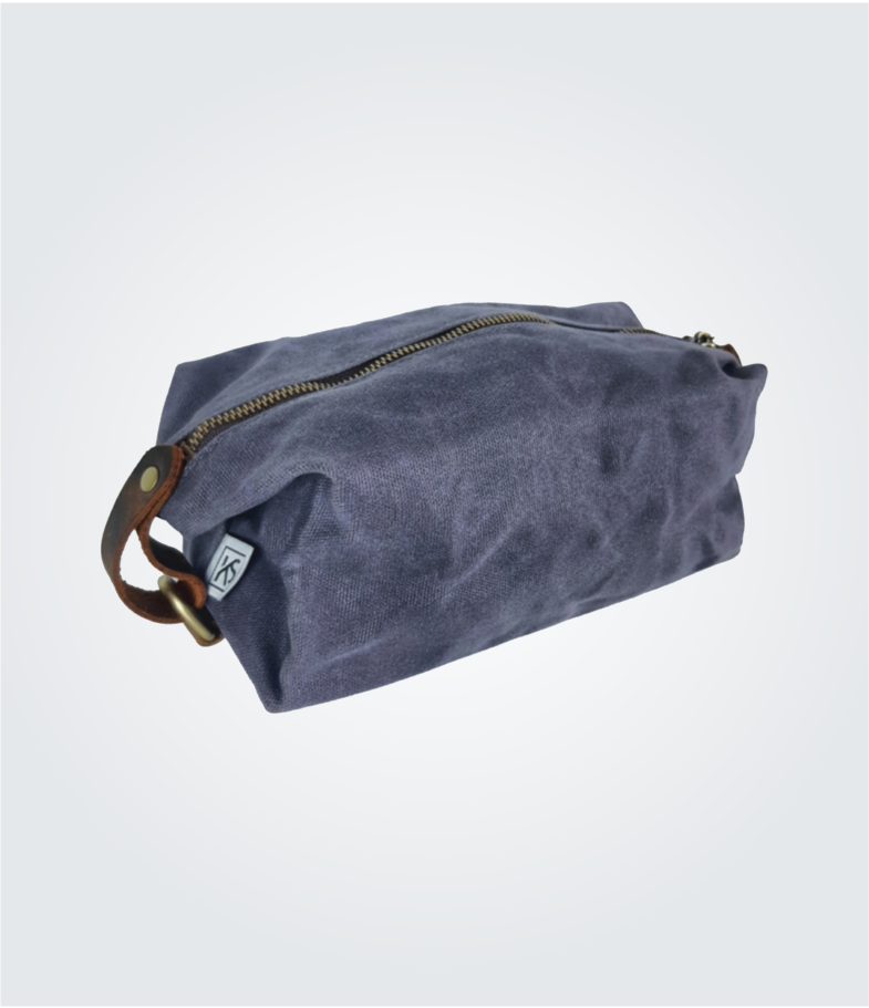 WAXED CANVAS TOILETRY BAG